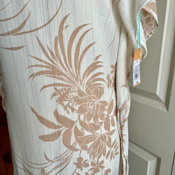 Summer Swimsuit Coverup - Picture 3 of 5